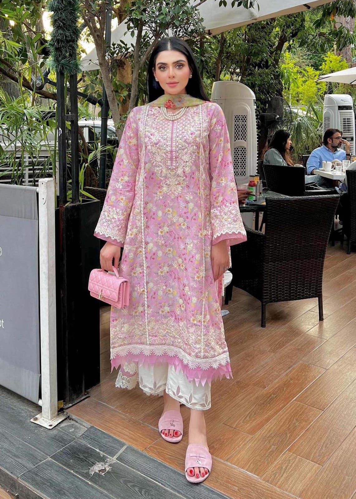 KANWAL MALIK ZAINA   LYLE
